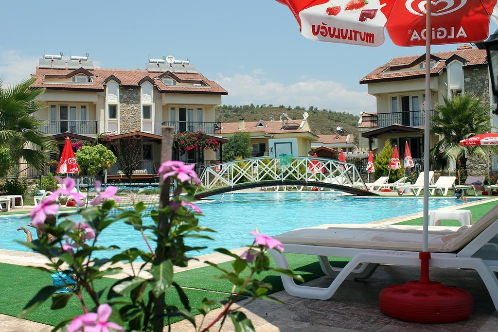 Lale Apartments Фетхіє Екстер'єр фото